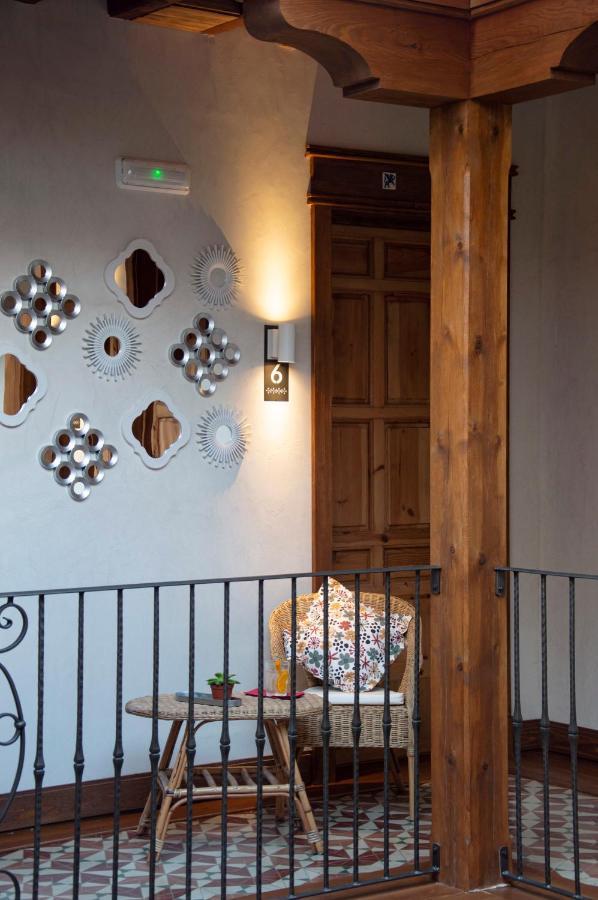 La Casa Del Medico Hosteria Rural Urda Eksteriør billede