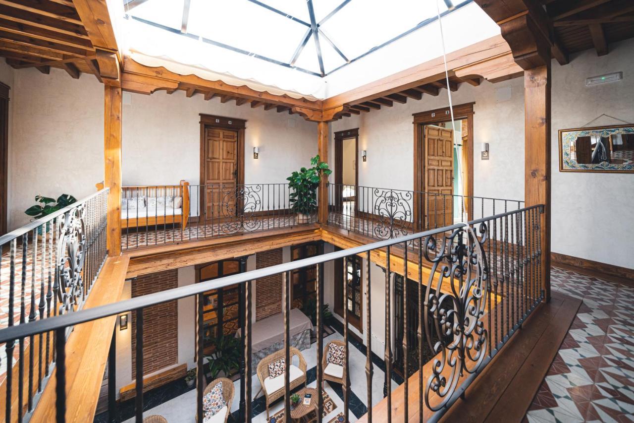 La Casa Del Medico Hosteria Rural Urda Eksteriør billede