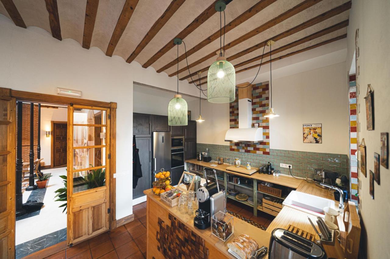 La Casa Del Medico Hosteria Rural Urda Eksteriør billede