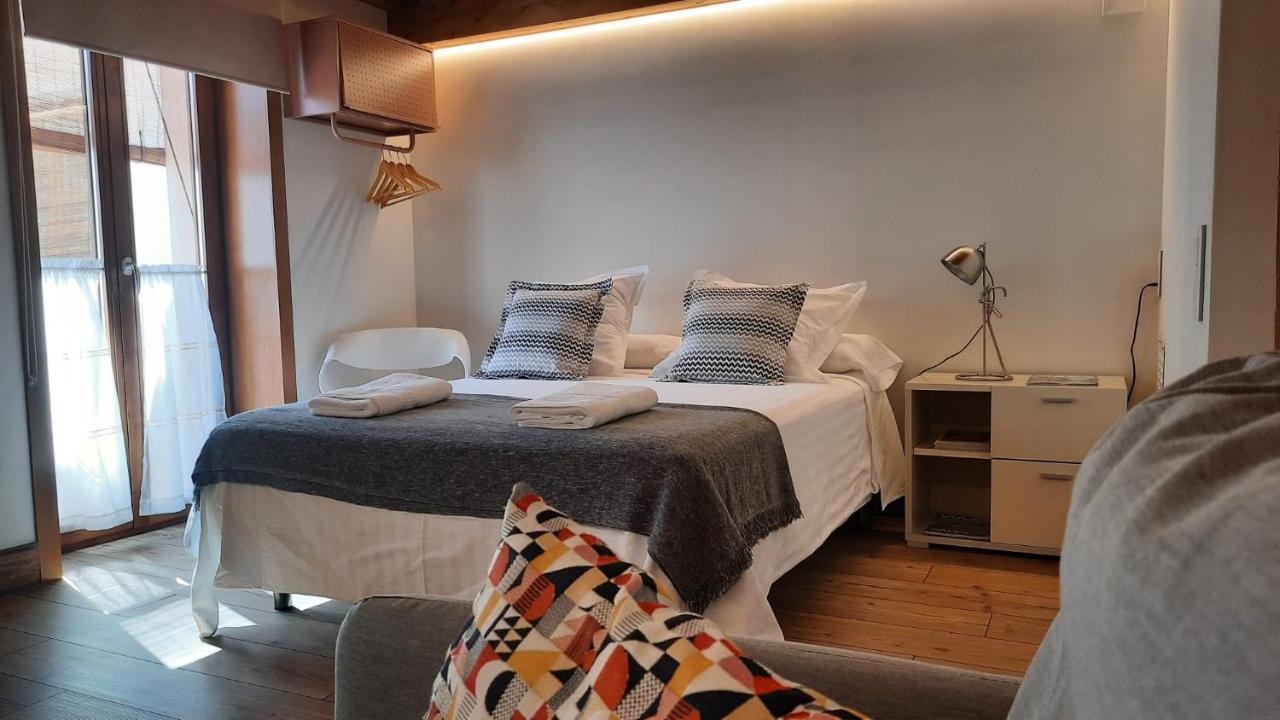 La Casa Del Medico Hosteria Rural Urda Eksteriør billede
