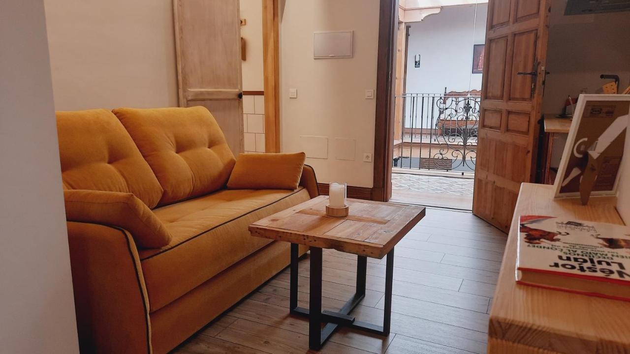 La Casa Del Medico Hosteria Rural Urda Eksteriør billede